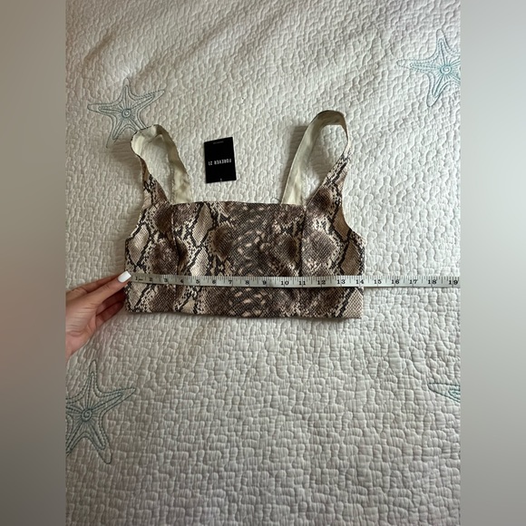 NWT Snake Cropped Tank - Picture 2 of 5